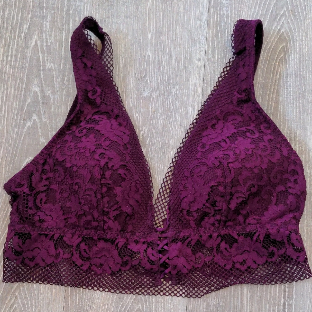 La Senza Bralett Size XL Lace Light Padding Pullover Purple Like New - Picture 2 of 7